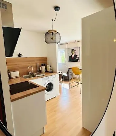 شقة Superbe Au Calme, Jardin & Parking Prive كونكارنو