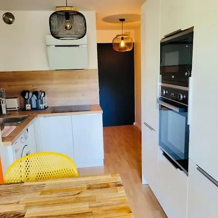Superbe Au Calme, Jardin & Parking Prive شقة