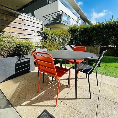 Superbe Au Calme, Jardin & Parking Prive Appartement